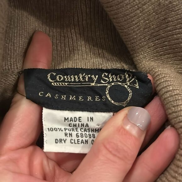 County shop cashmere vintage tan turtle neck sweater size large - Picture 2 of 4